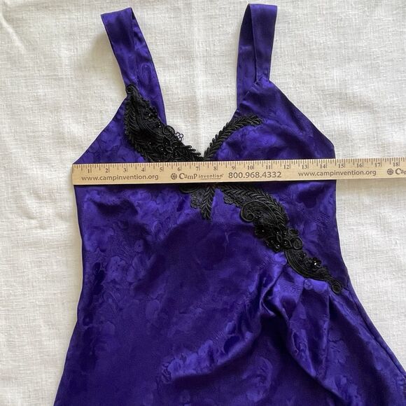 Vintage Gold Label Victoria's Secret Purple Black Slip Sleep Gown Lace Detail XS - Picture 7 of 10